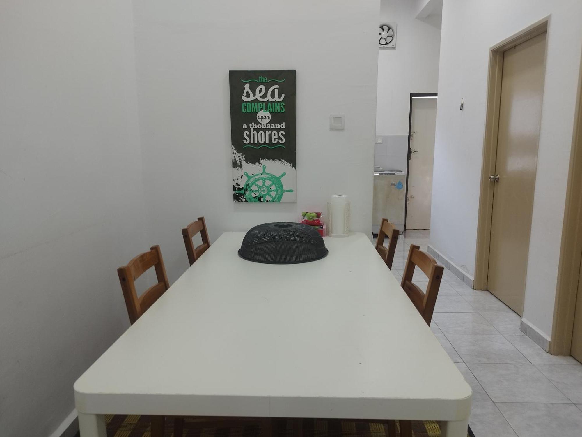 Homestay Batu Pahat, Bushra Extérieur photo