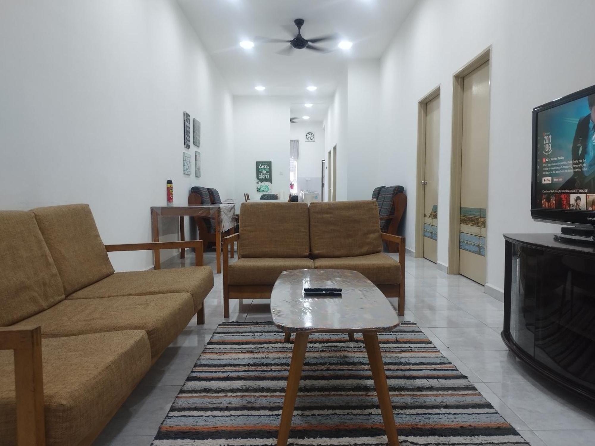 Homestay Batu Pahat, Bushra Extérieur photo