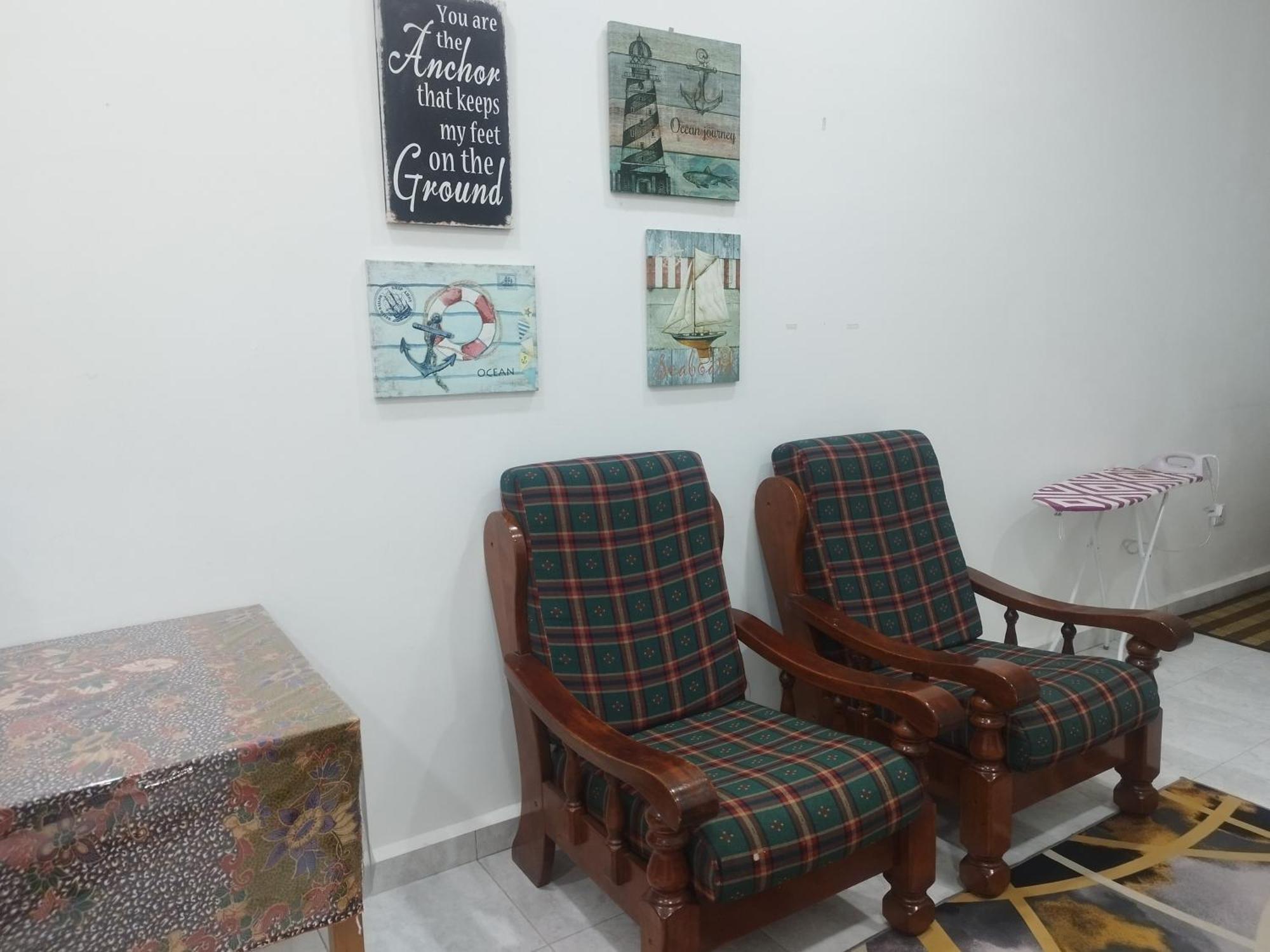 Homestay Batu Pahat, Bushra Extérieur photo